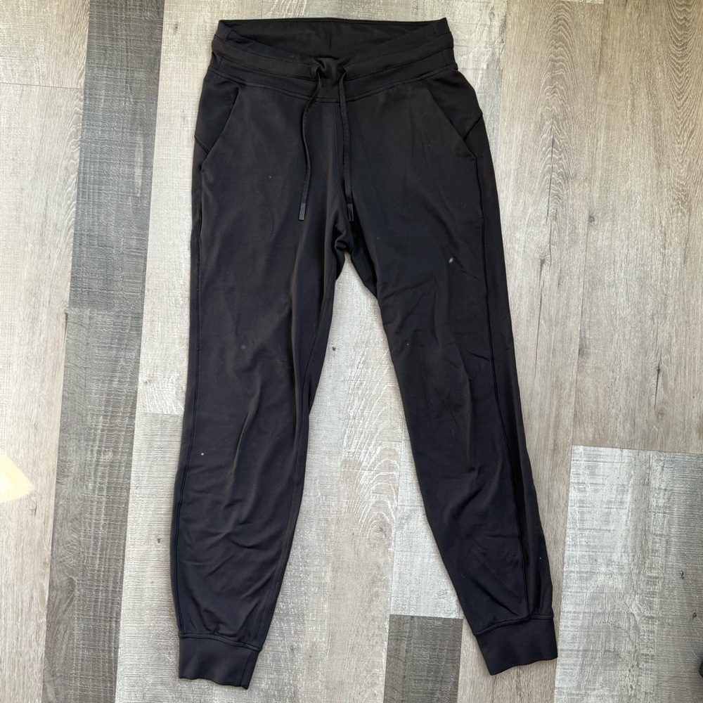 LULULEMON JOGGERS